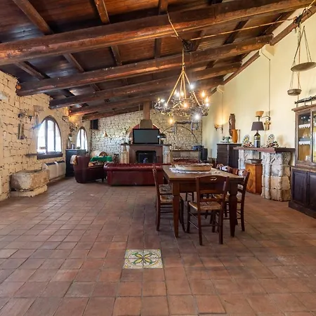 Casa Vacanze Giada Jacuzzi Tatil Evi