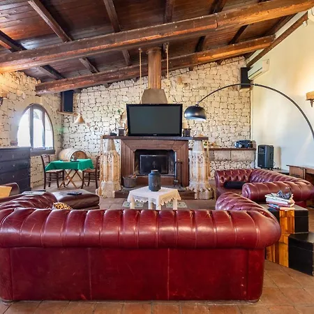 Casa Vacanze Giada Jacuzzi Tatil Evi